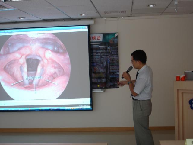 呂宜興醫師說明食道與聲道之間的關聯